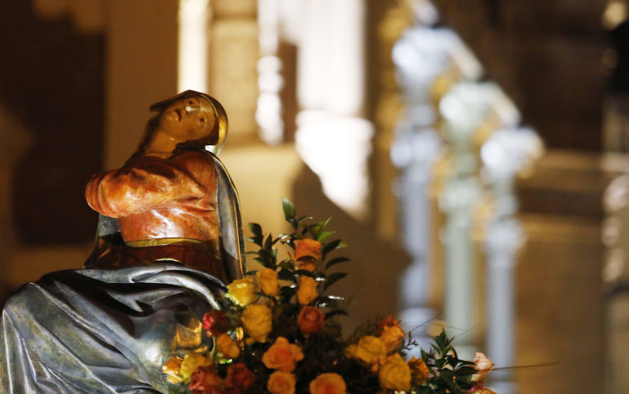 Fotos: Procesión de la Quinta Angustia en Palencia