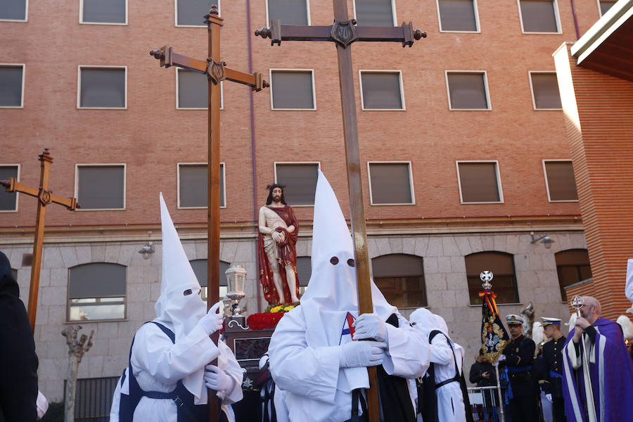 Fotos: Procesión del Vía Crucis de San Bernardo en Salamanca