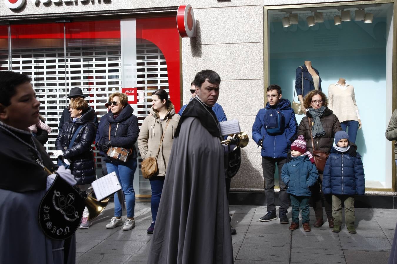 Fotos: Si has estado en el Pregón o en el Sermón de las Siete Palabras, búscate en las fotos