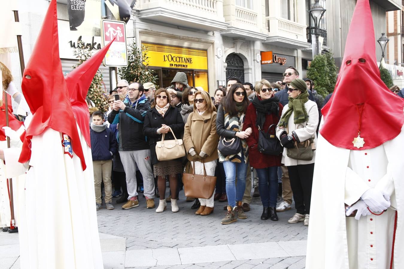 Fotos: Si has estado en el Pregón o en el Sermón de las Siete Palabras, búscate en las fotos