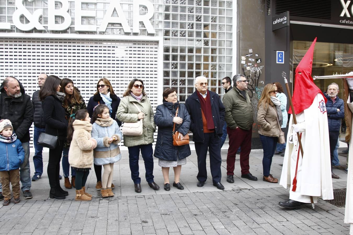 Fotos: Si has estado en el Pregón o en el Sermón de las Siete Palabras, búscate en las fotos