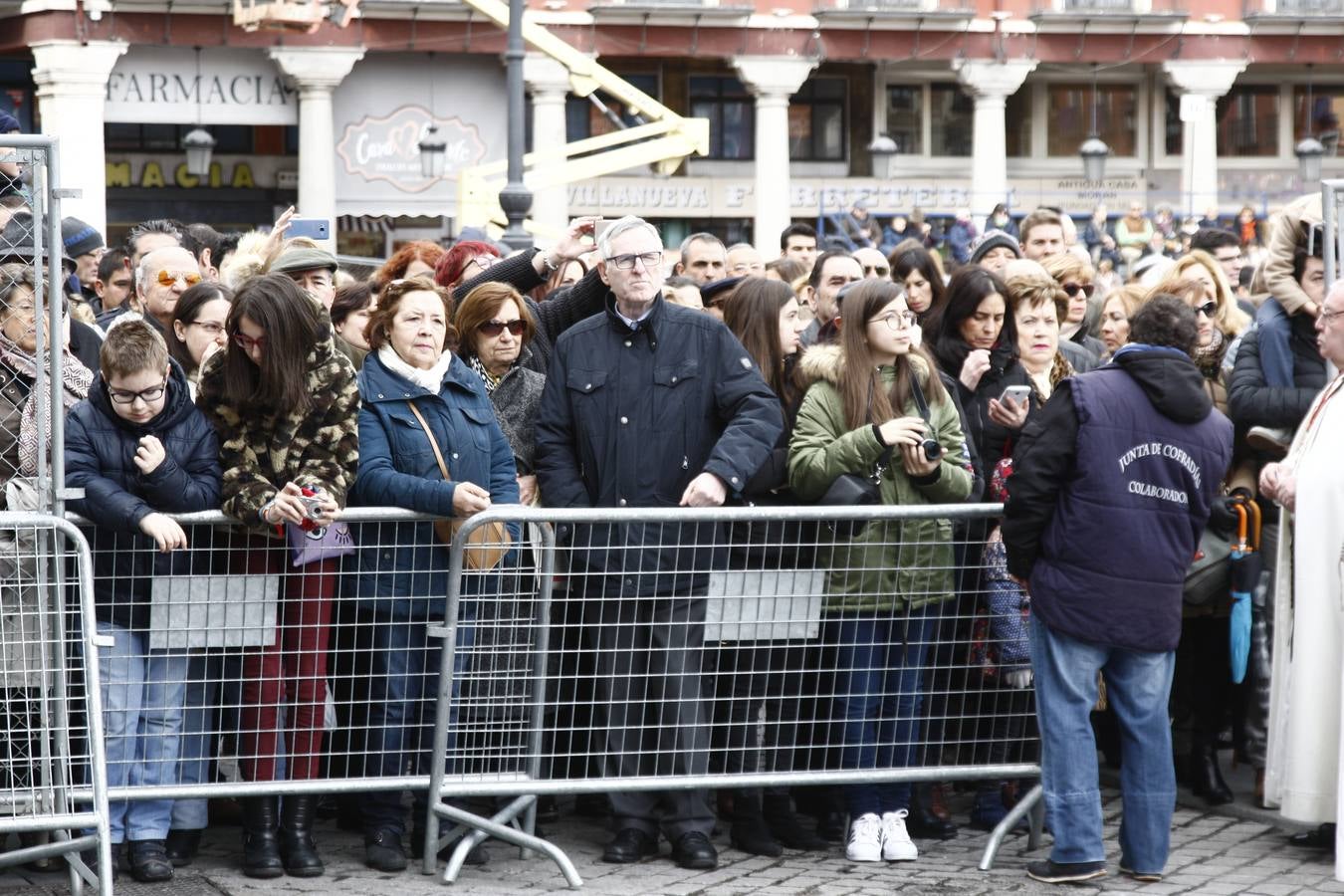 Fotos: Si has estado en el Pregón o en el Sermón de las Siete Palabras, búscate en las fotos