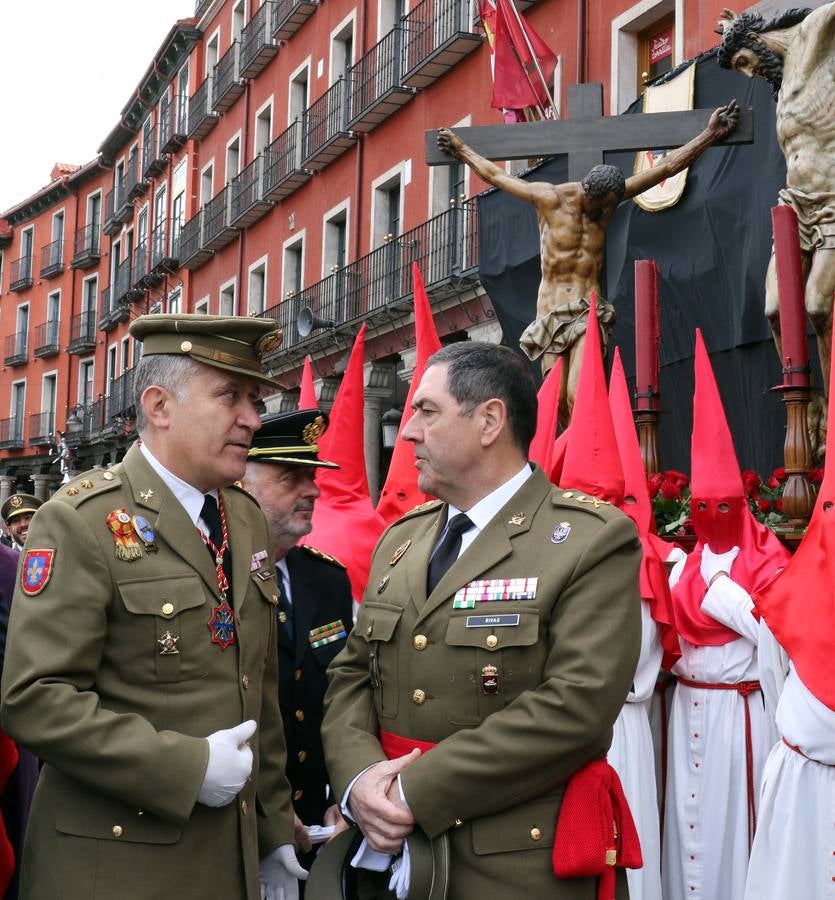 Por indicaciones del Museo Nacional de Escultura, las Siete Palabras no estuvieron representadas por los siete pasos, de forma que únicamente el Cristo de las Mercedes junto a los dos ladrones presidieron el acto