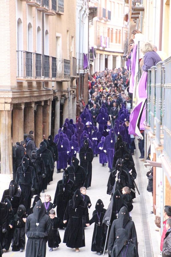 Fotos: Procesión del Mandato y La Pasión en Medina de Rioseco