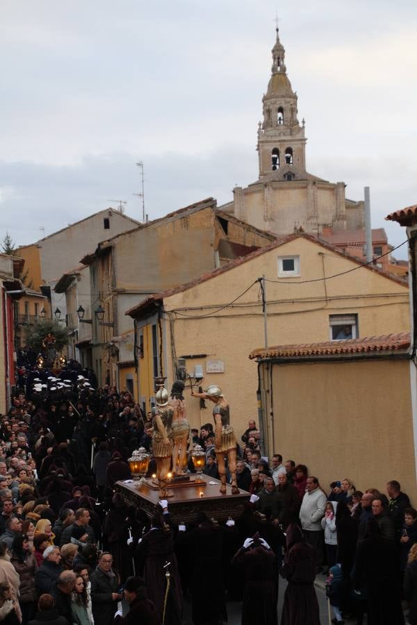 Fotos: Procesión del Mandato y La Pasión en Medina de Rioseco