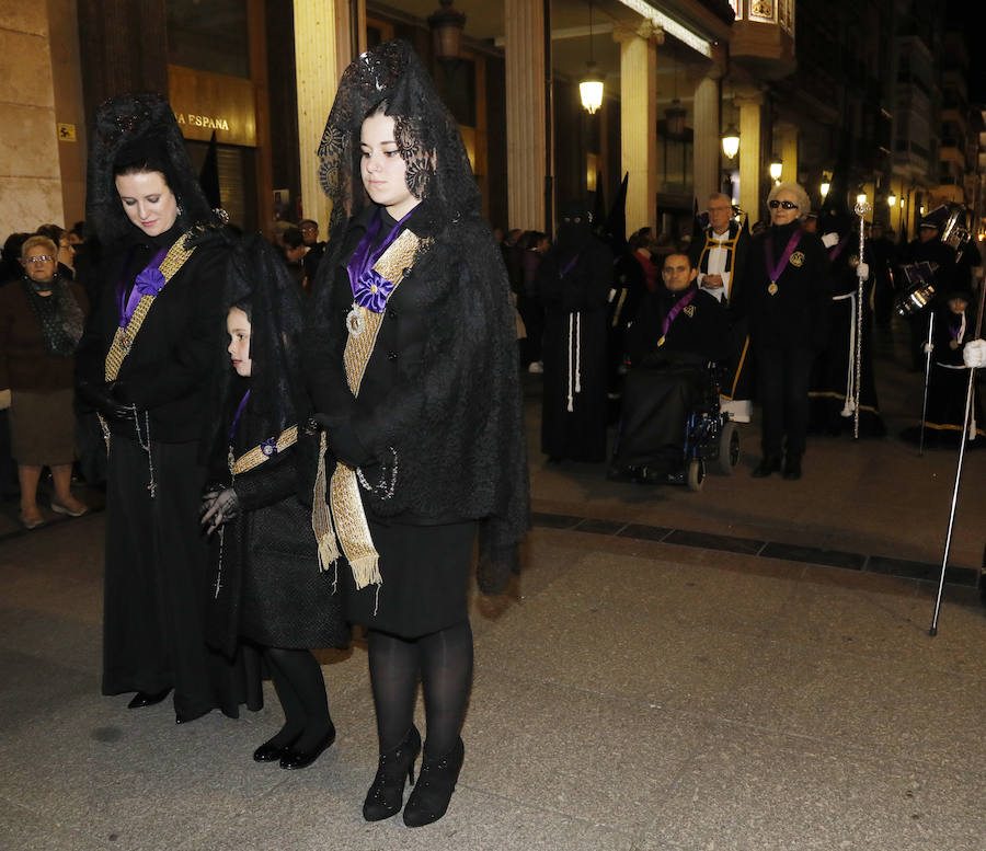 Fotos: La Virgen de la Soledad llena las calles de Palencia