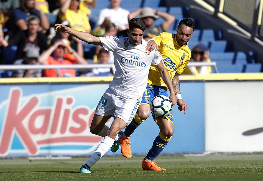 Con la mente puesta en el duelo europeo ante la Juventus y varias rotaciones, el Real Madrid superó a Las Palmas con dos tantos de Gareth Bale y uno de Karim Benzema.