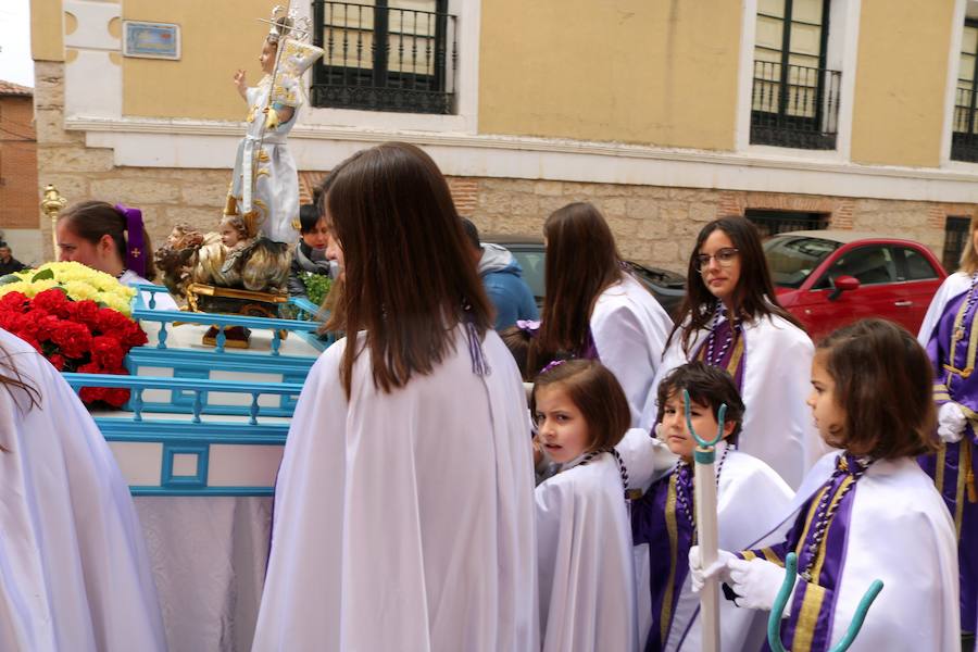 Fotos: Los niños, protagonistas de la despedida de la Semana Santa en Baltanás