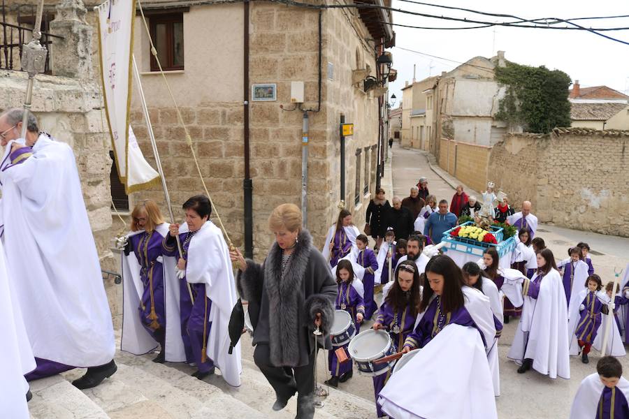 Fotos: Los niños, protagonistas de la despedida de la Semana Santa en Baltanás