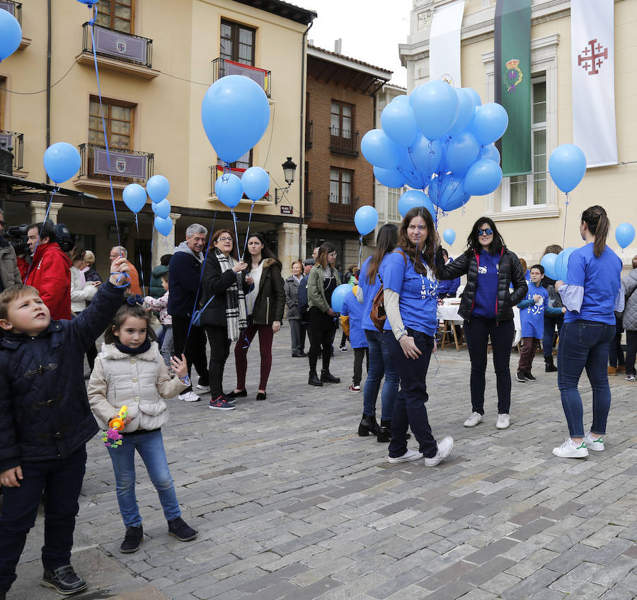 Fotos: Palencia se implica con el Autismo