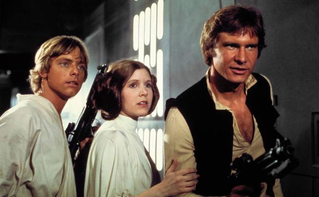 Mark Hamill, Carrie Fisher y Harrison Ford en una escena de la Guerra de las Galaxias Episodio IV.
