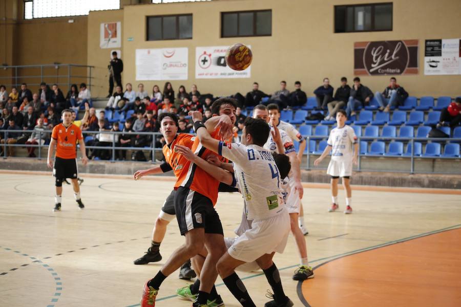 Fotos: Partido BM Salamanca-Ademar B