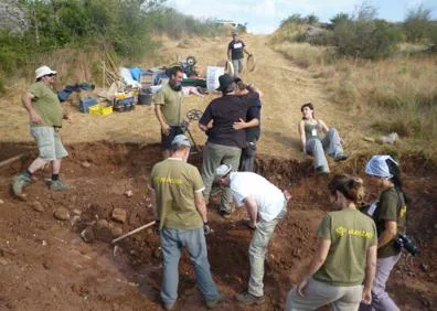 Imagen secundaria 1 - La familia Romero García, exhumación de los cadáveres y edicto-