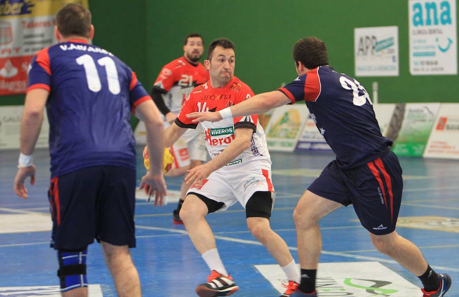 Fotos: Balonmano Nava - Covadonga