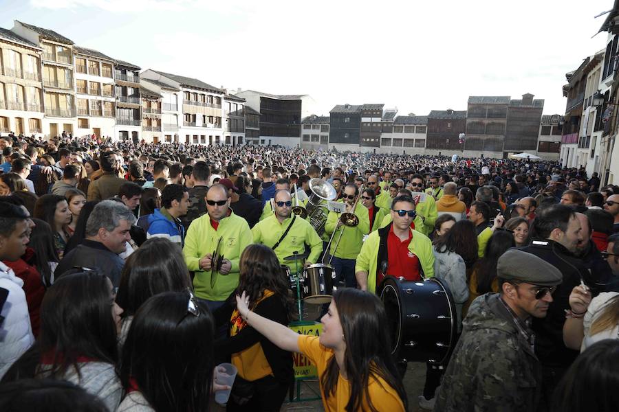 Fotos: Concentración de charangas en Peñafiel