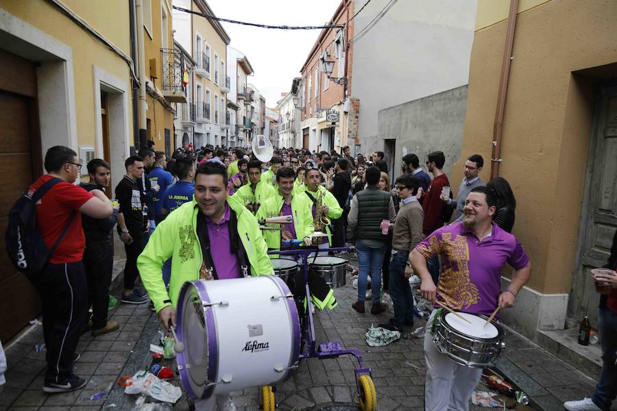 Fotos: Concentración de charangas en Peñafiel