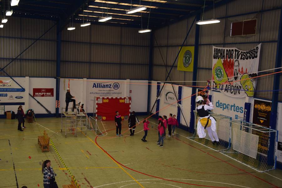 Fotos: Feria de Asociaciones de Guardo