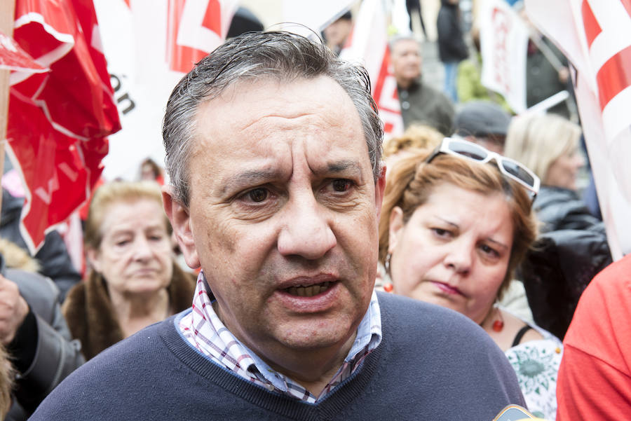 Fotos: Concentración de pensionistas en Segovia