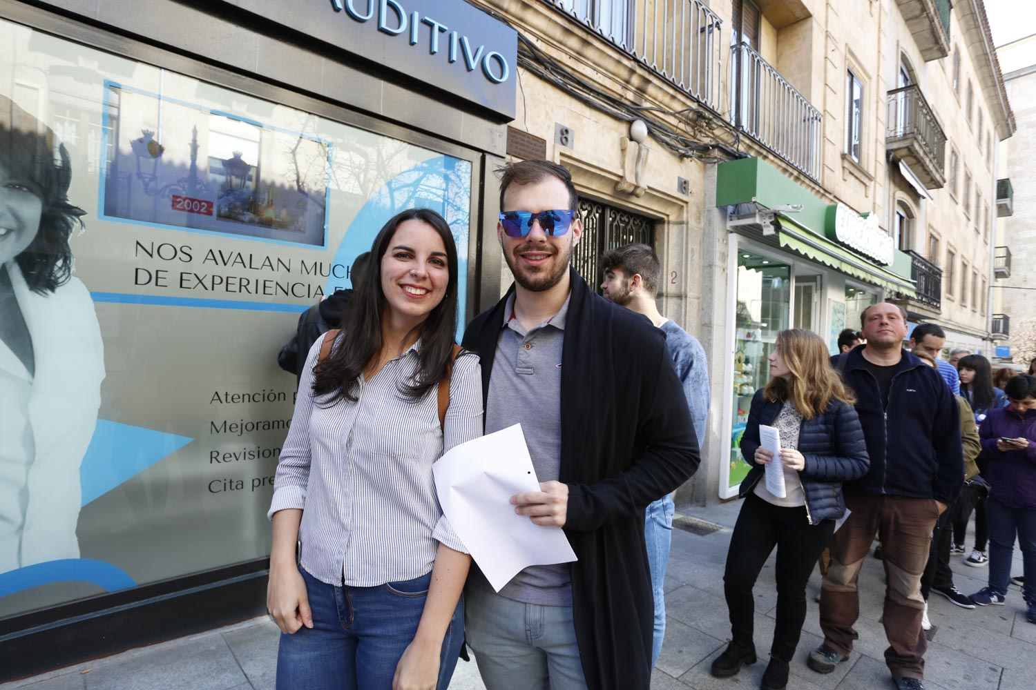 La productora requiere entre 500 y 800 figurantes | Buscan a hombres y mujeres de entre 16 y 85 años para participar como extras