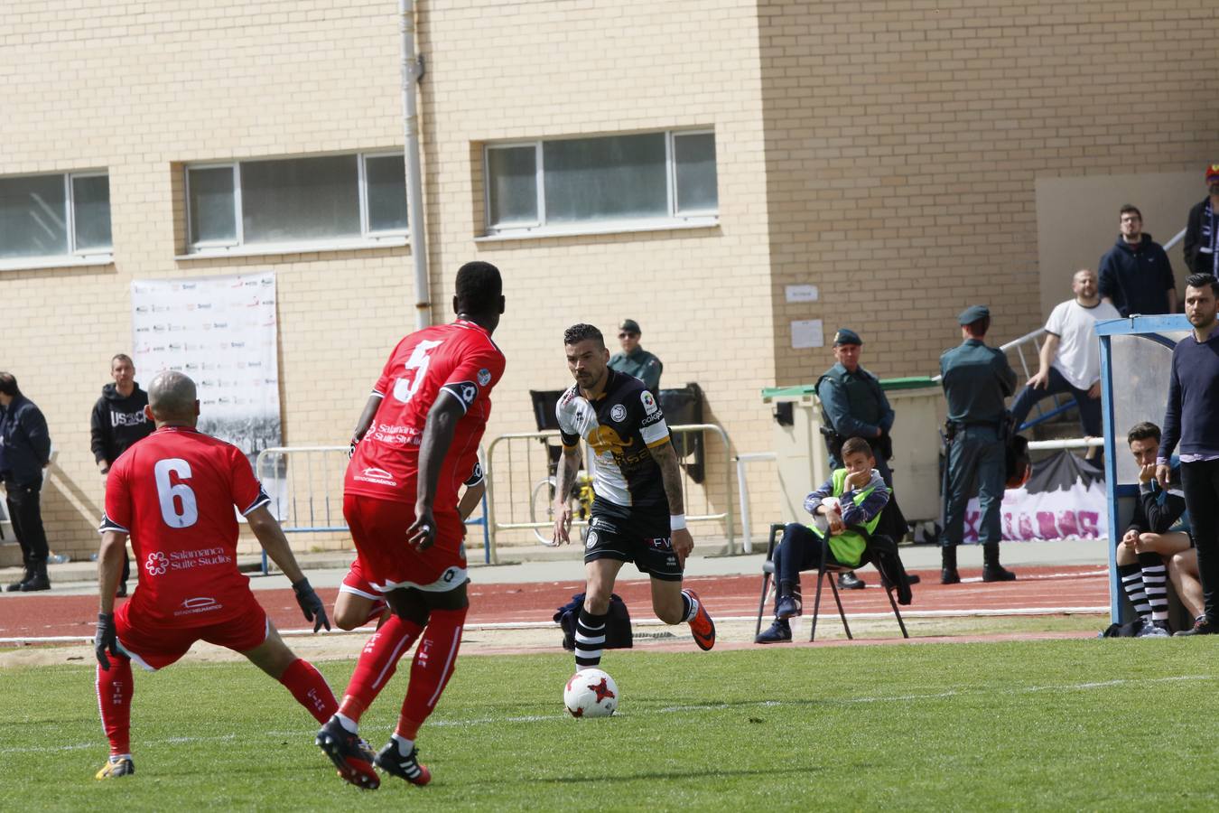 Fotos: El derbi entre Unionistas CF y CF Salmantino UDS en juego