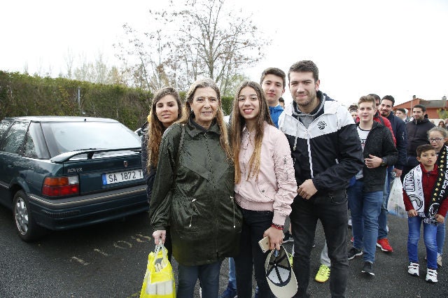 Unionistas CF y el CF Salmantino UDS se miden esta mañana en Las Pistas a partir de las 12 horas en el encuentro de la 35ª jornada del Grupo VIII de la Tercera División