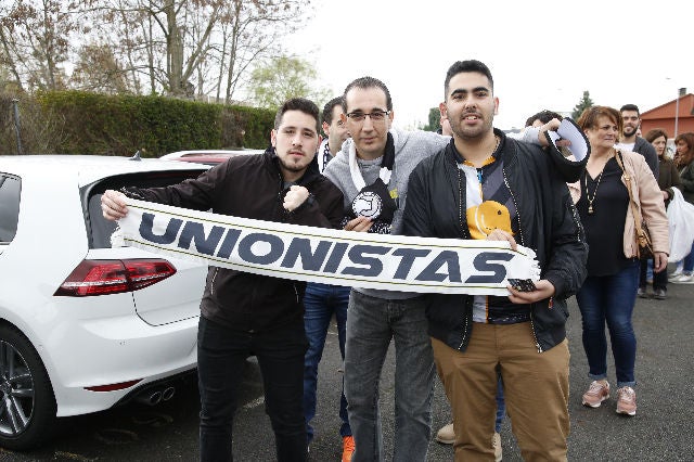Unionistas CF y el CF Salmantino UDS se miden esta mañana en Las Pistas a partir de las 12 horas en el encuentro de la 35ª jornada del Grupo VIII de la Tercera División