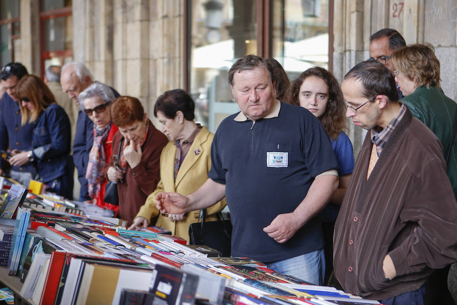 Fotos: Día del Libro en Salamanca