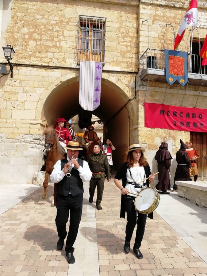 Fotos: Mercado comunero en Torrelobatón