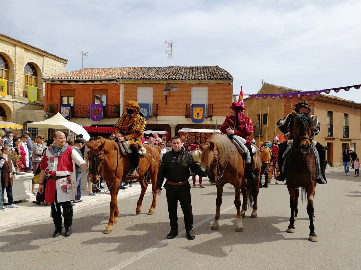 Fotos: Mercado comunero en Torrelobatón
