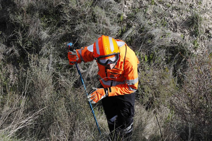 La Junta de Castilla y León organizó este fin de semana en Peñafiel un curso para voluntarios de Protección Civil sobre 'La búsqueda de personas desaparecidas en grandes áreas'. 