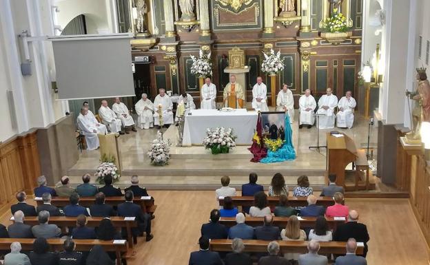 Celebración de la eucaristía en el centro sociosanitario. 