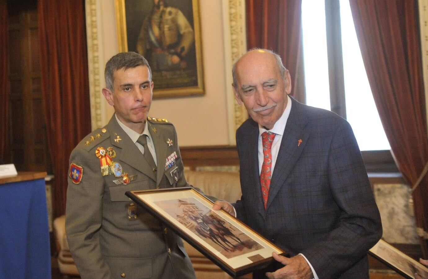 El cronista deportivo, José Miguel Ortega, ofreció ayer una conferencia en la Academia de Caballería recordando a los 26 alumnos de esta institución que fueron olímpicos participando, justamente, en una de esas tres disciplinas propias del ámbito militar