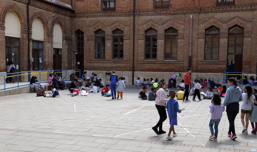 Fotos: Quedada lectora en el colegio Modesto Lafuente