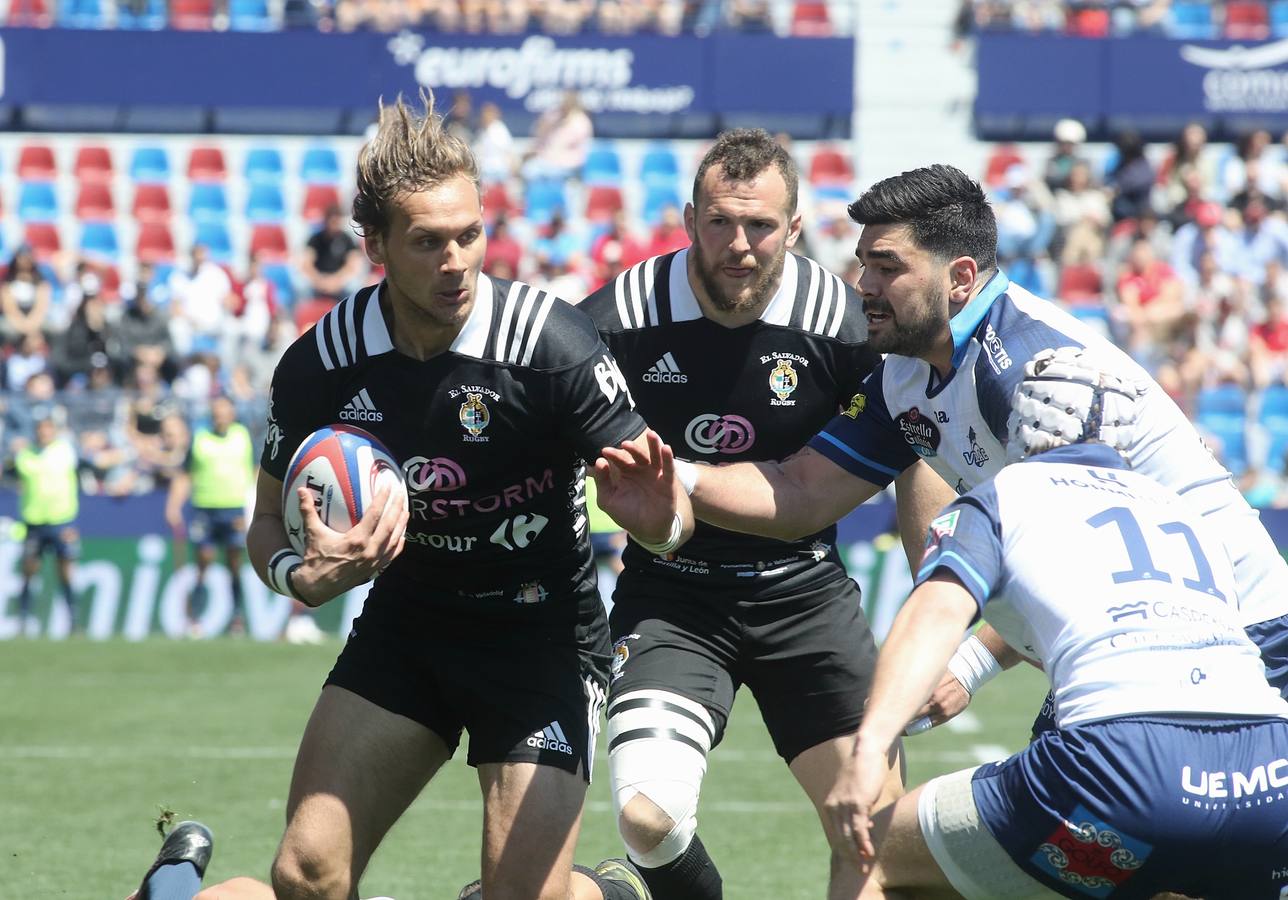 Fotos: Victoria del VRAC Quesos Entrepinares en la final de la Copa del Rey de rugby frente al Silverstorm El Salvador