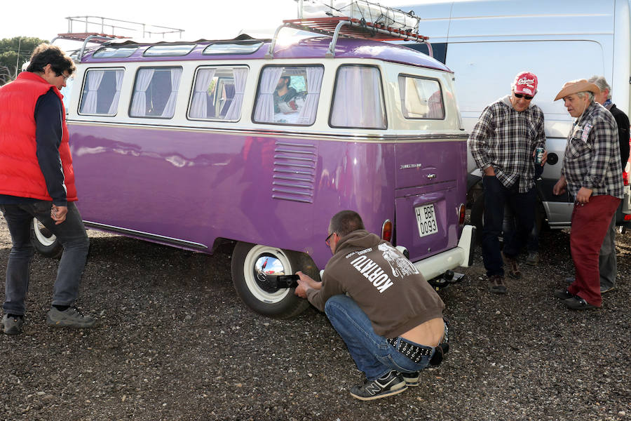 Fotos: Concentración de furgonetas &#039;camper&#039; en Valladolid