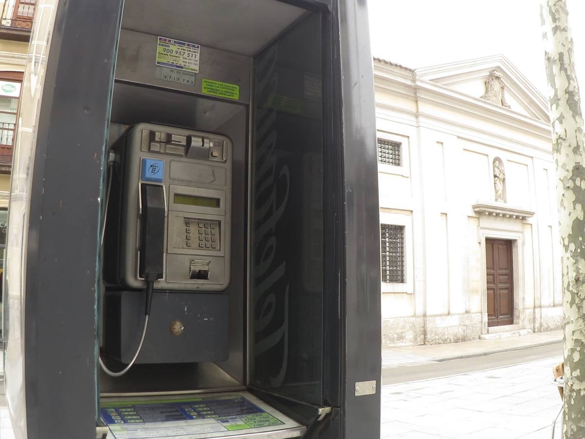 Fotos: Las últimas cabinas telefónicas