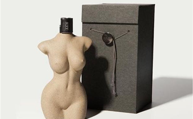 La nueva fragancia de Kim Kardashian. 