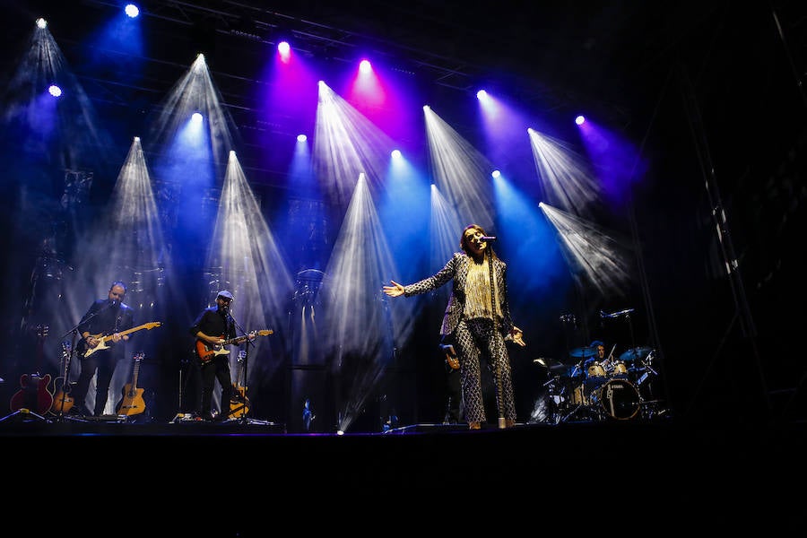 Fotos: Concierto de Luz Casal en Salamanca