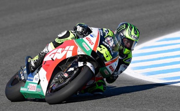 Cal Crutchlow rueda sobre el trazado de Jerez. 