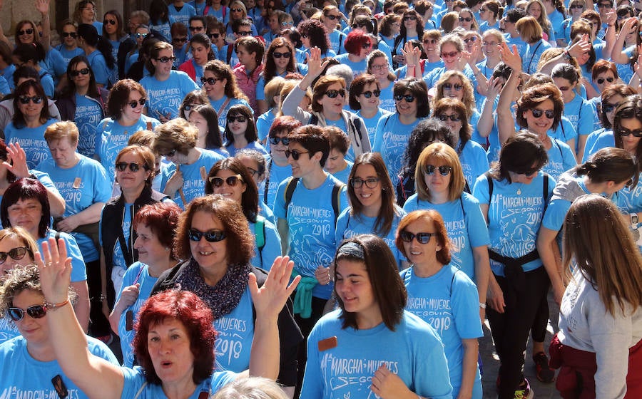 Fotos: Marcha de Mujeres en Segovia (1)