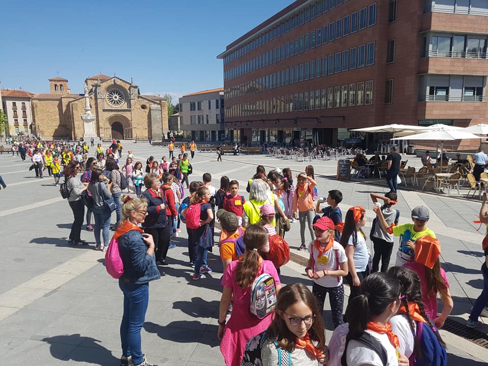 Más de cuatrocientos niños de catequesis de Comunión y Postcomunión han ganado el Jubileo este fin de semana en Ávila. La jornada comenzó en el Monasterio de Santo Tomás de la capital.