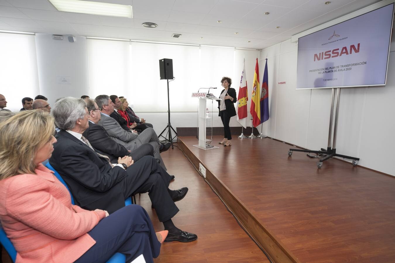 El plan contempla una inversión de 90 millones de euros, de los que la Junta de Castilla y León aportará 50 para una nave de estampación, junto a la factoría, y para un centro logístico