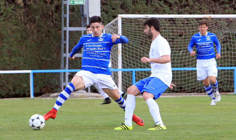 Fotos: Derbi entre La Granja y el Unami