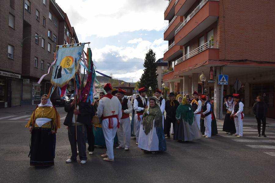 Fotos: Festival de danzas en Guardo