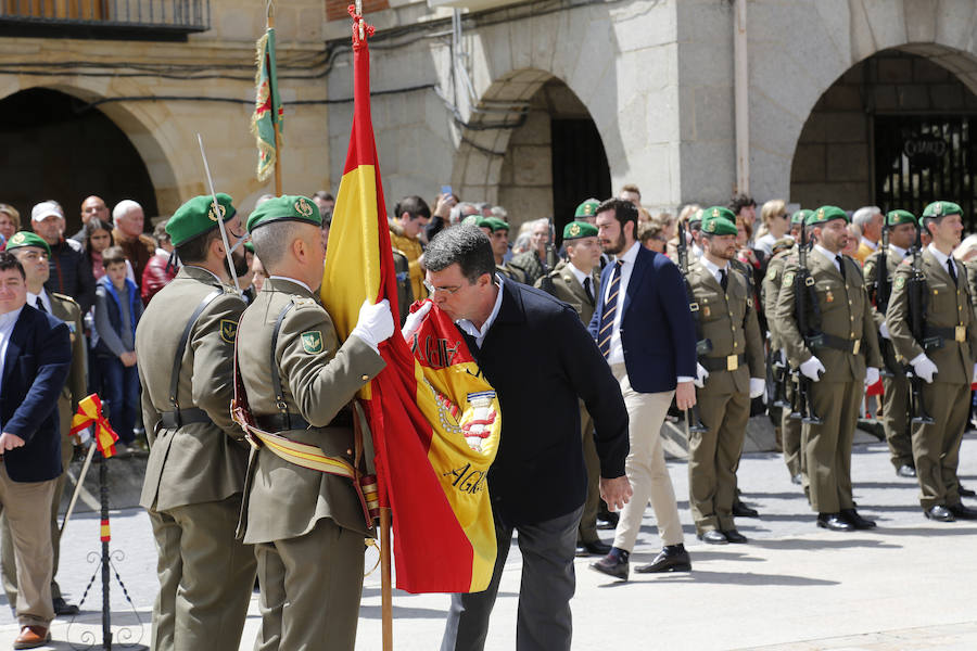 Fotos: Jura de bandera en Aguilar 1/2