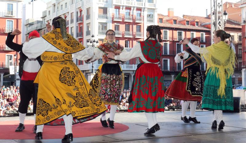 XXVII Festival de Folclore en Valladolid