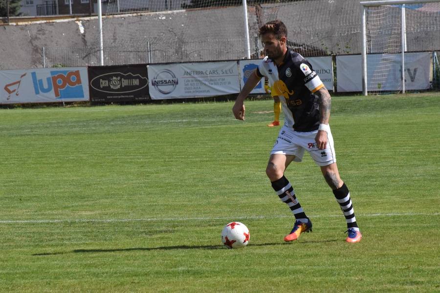 Unionistas de Salamanca no pasó del empate a cero en su visita al Adolfo Suárez de Ávila en un partido donde ninguno de los dos contendientes tenían nada en juego.