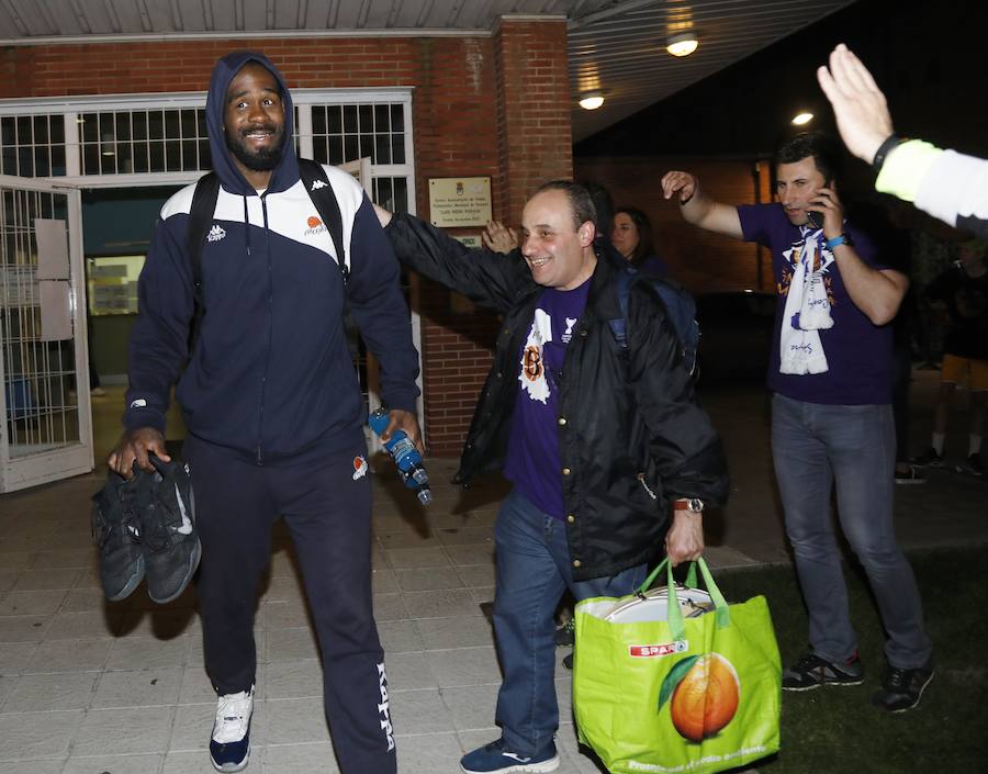 Fotos: Remontada para seguir soñando (Oviedo 54 - 66 Chocolates Trapa)