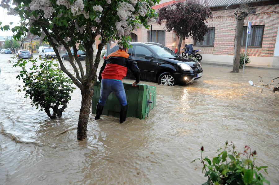 Fotos: Una tormenta inunda las calles de La Seca