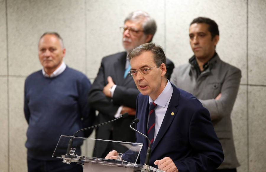 Fotos: Germán Barrios toma posesión de su cargo como presidente del Consejo Económico y Social (CES) de Castilla y León